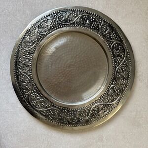 VTG Stetson Silver Plate 15" Charger Plate Hammered Grapevine Border Ornate Tray